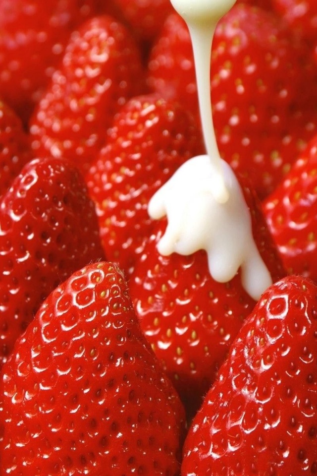 Food Strawberries 2