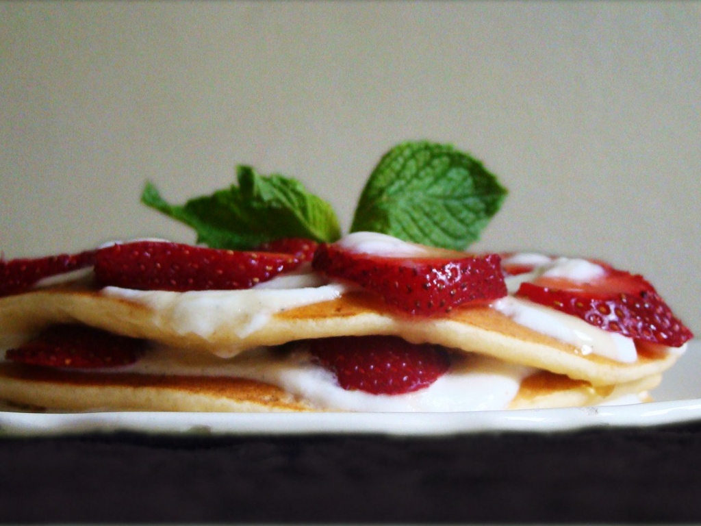 Food Strawberries Slices