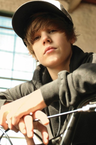 Free Justin Bieber Wallpapers