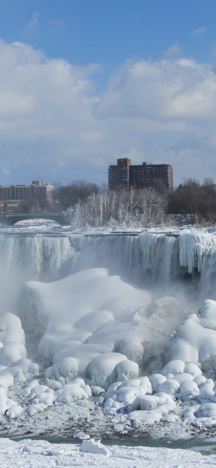 Frozen Niagara Falls 2014