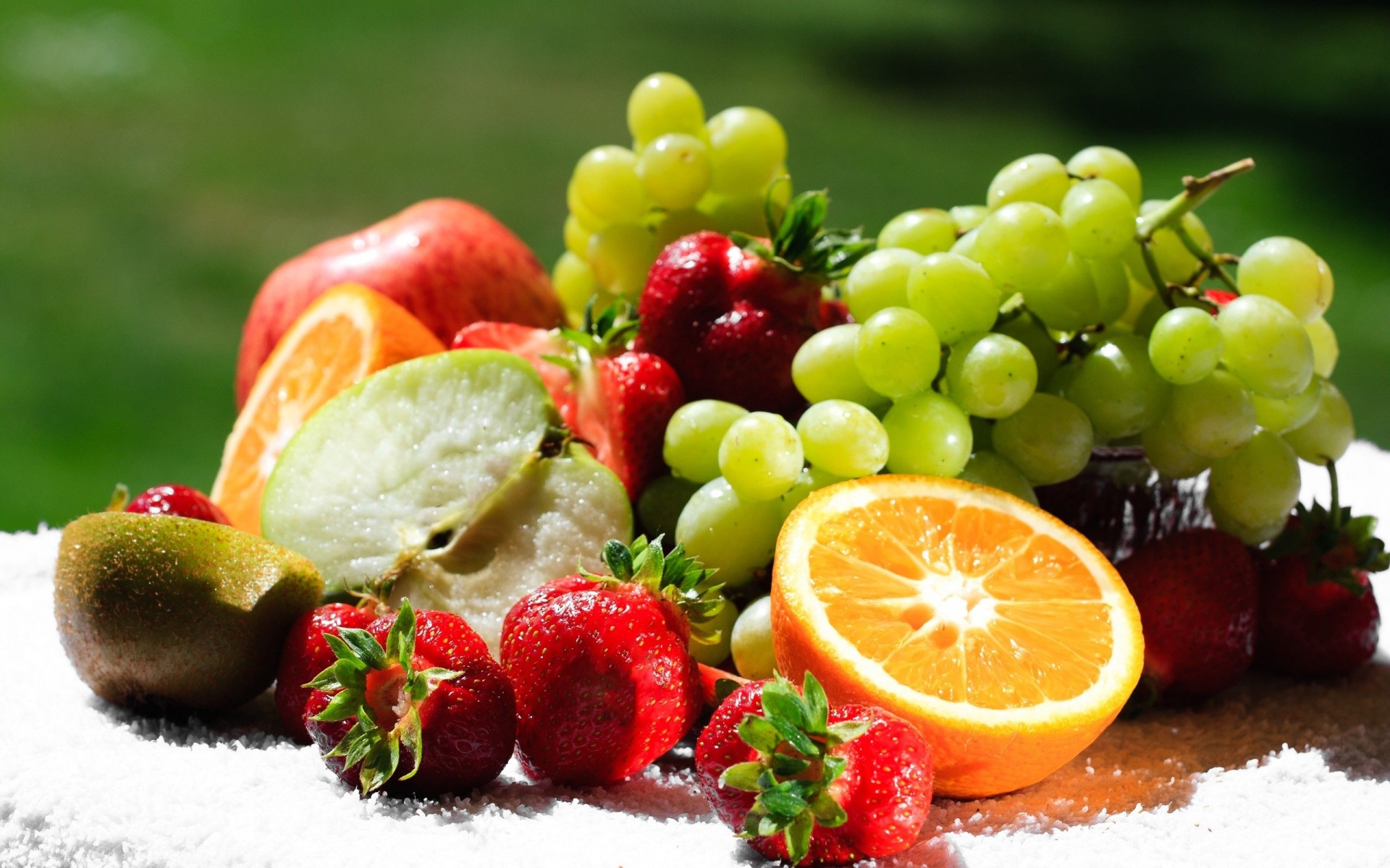 Fruits Food Kiwi Oranges Grapes Strawberries Apple