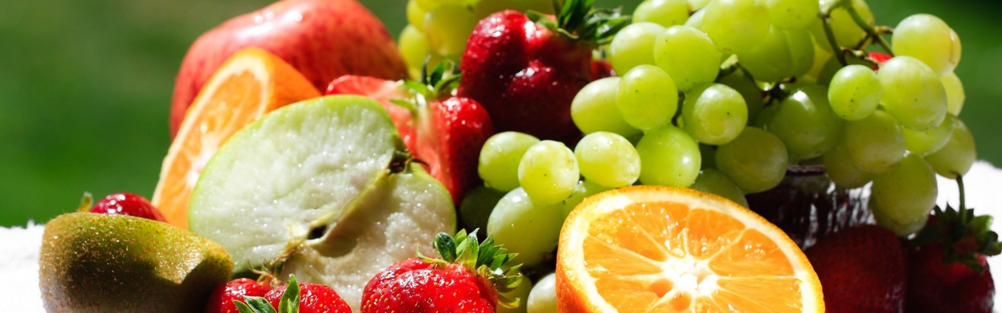 Fruits Food Kiwi Oranges Grapes Strawberries Apple