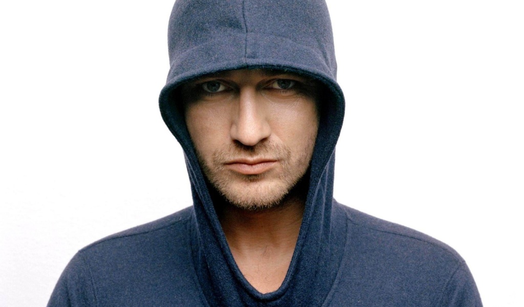 Gerard Butler Hot Star