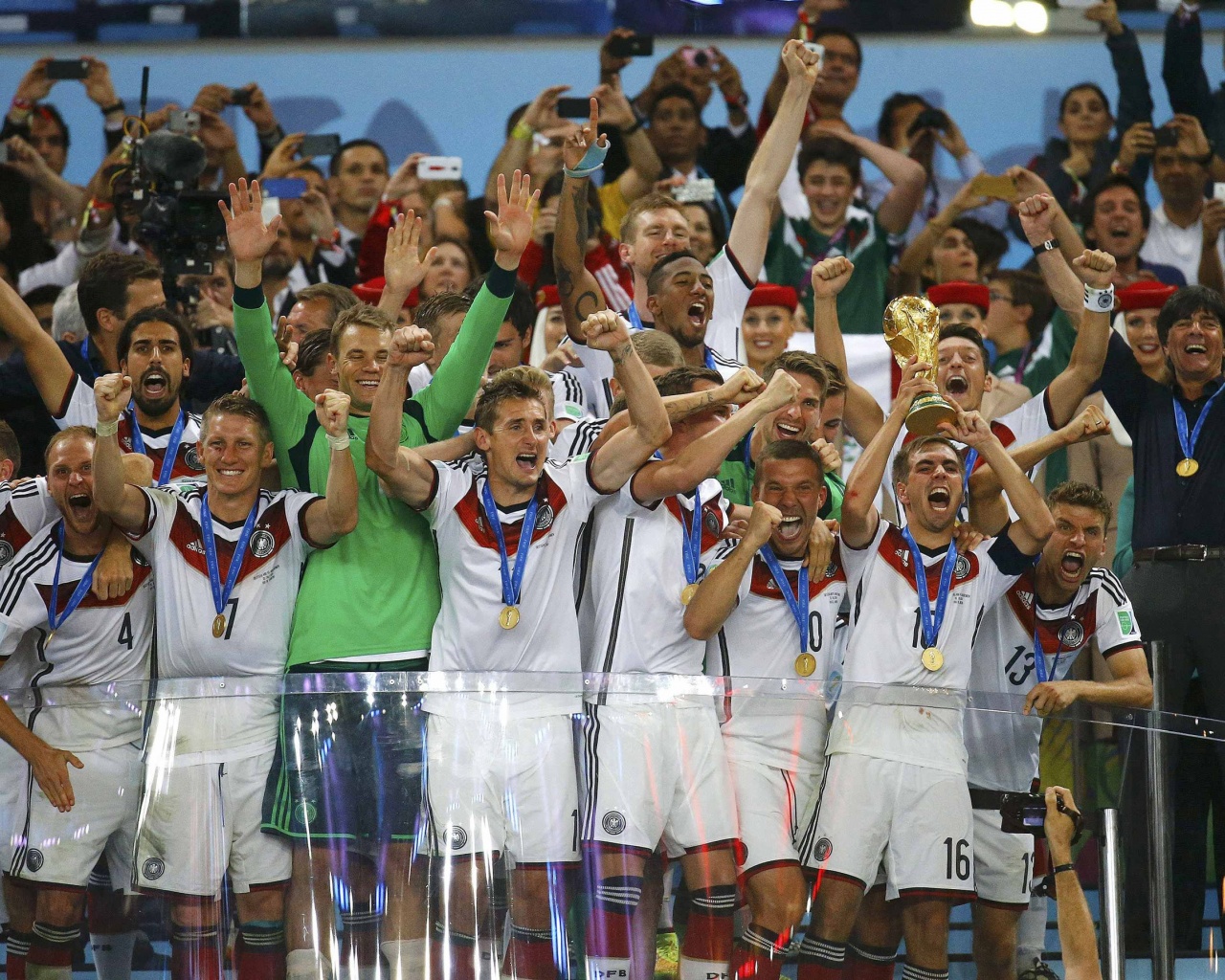 German Players Celebrate Title Of WC