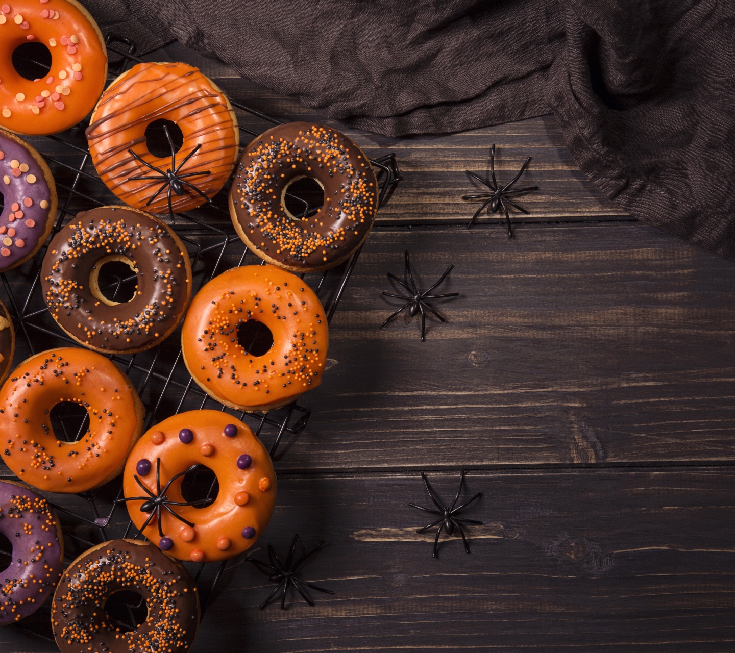 Halloween Donuts Spiders