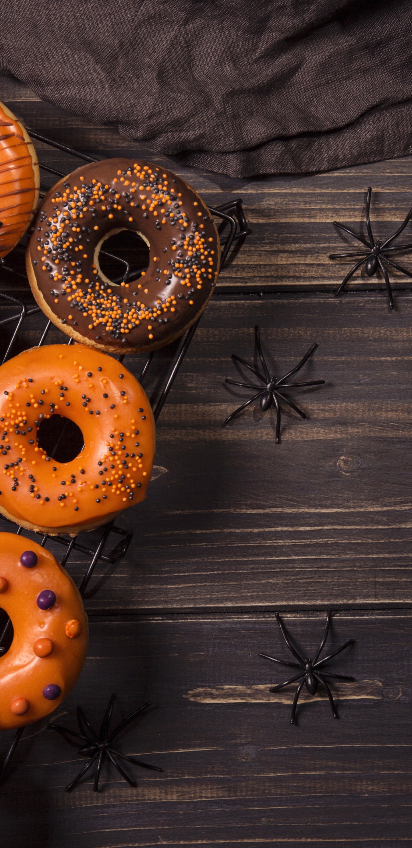 Halloween Donuts Spiders