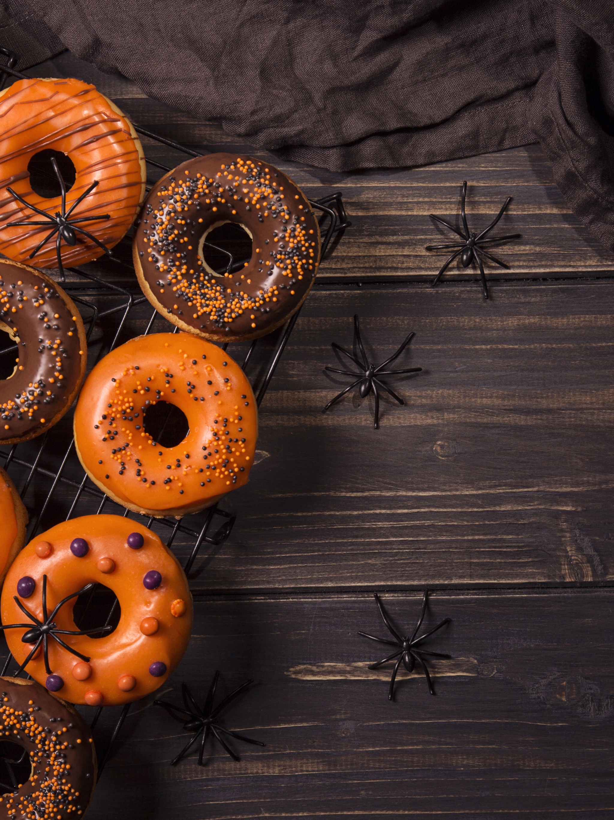 Halloween Donuts Spiders