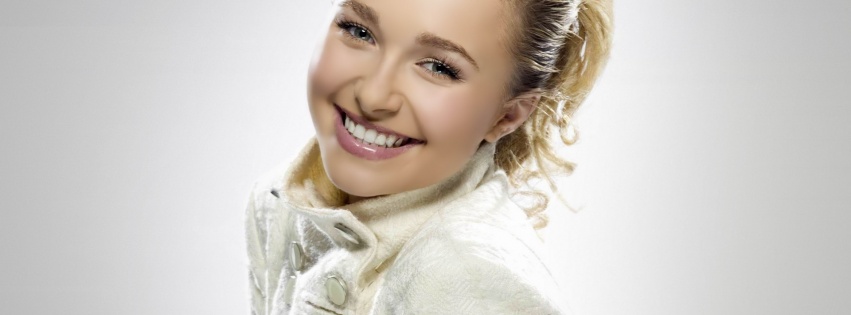 Hayden Panettiere Blonde Coat Smile Cute Hair