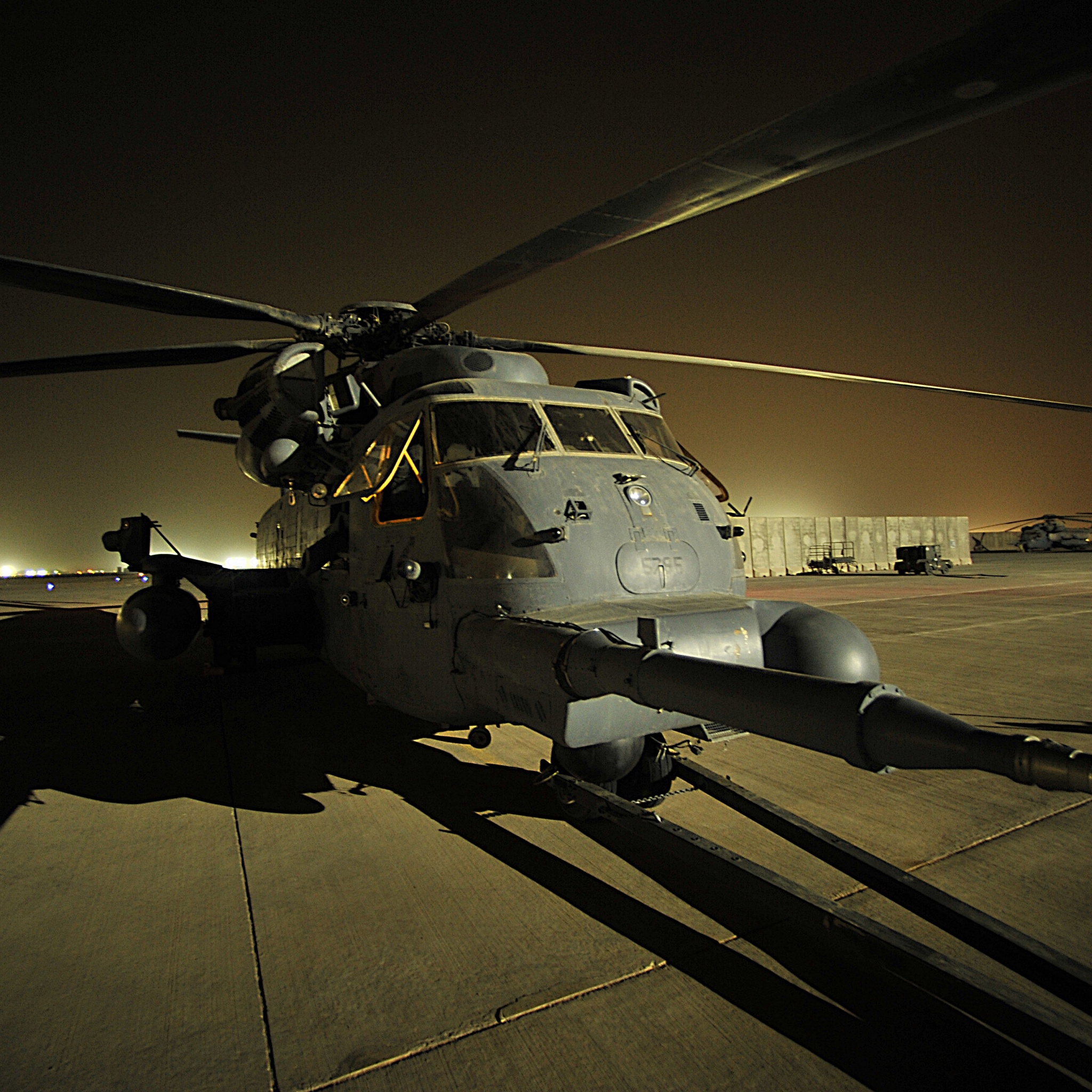 Helicopter - Sikorsky MH-53 Pave Low