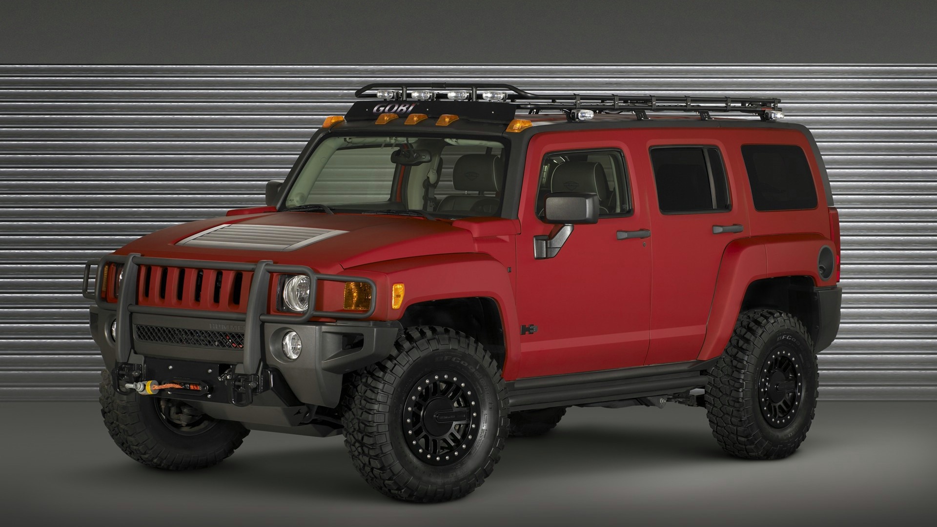 Hummer At Sema 2009