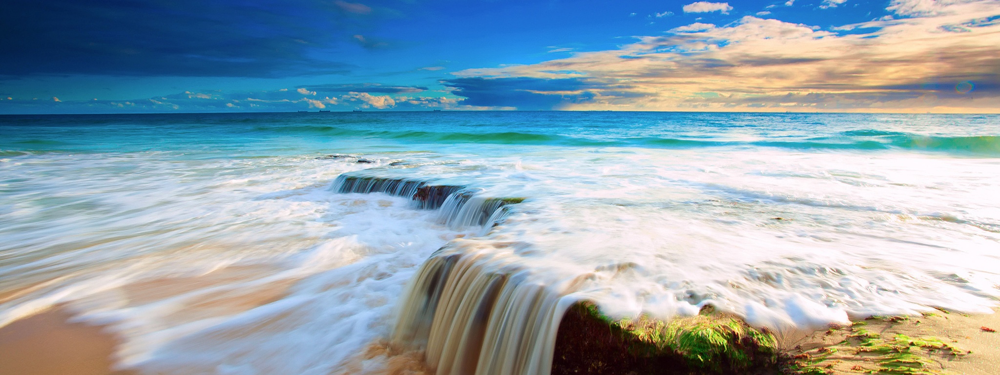 Incoming Wave On Tropical Beach