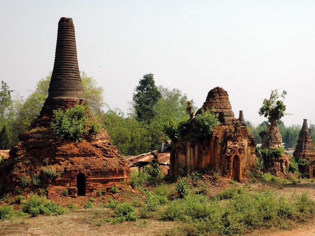 Indein Stupa Complex Ancient Ruins Buildings Burma