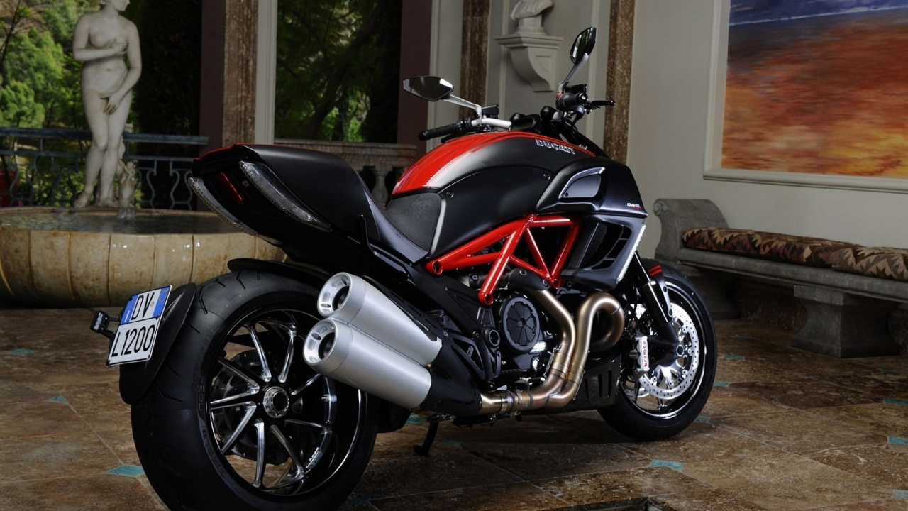 Italy Ducati Motorbikes Ducati Diavel