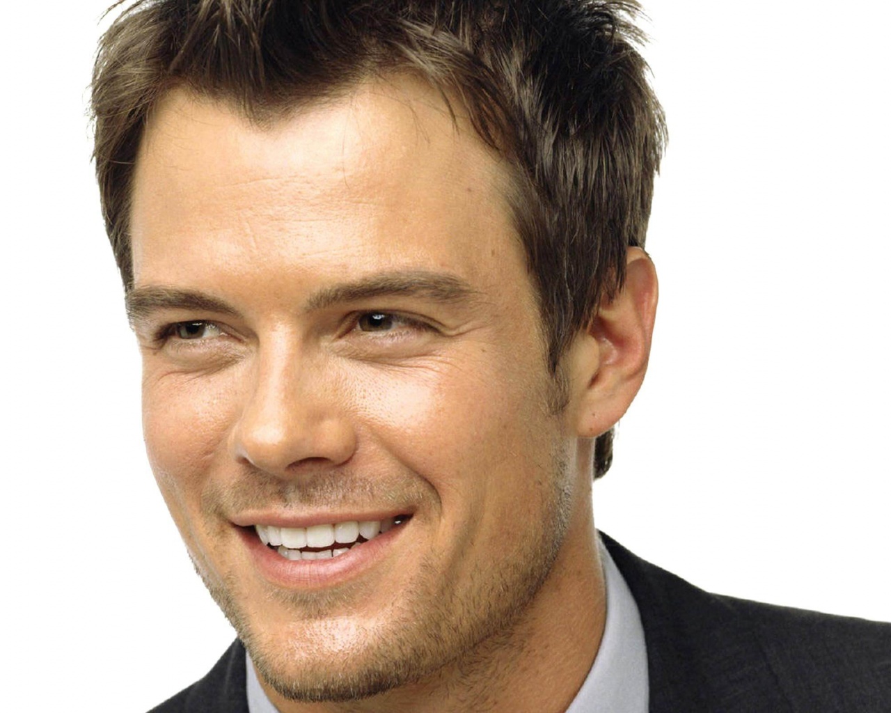 Josh Duhamel