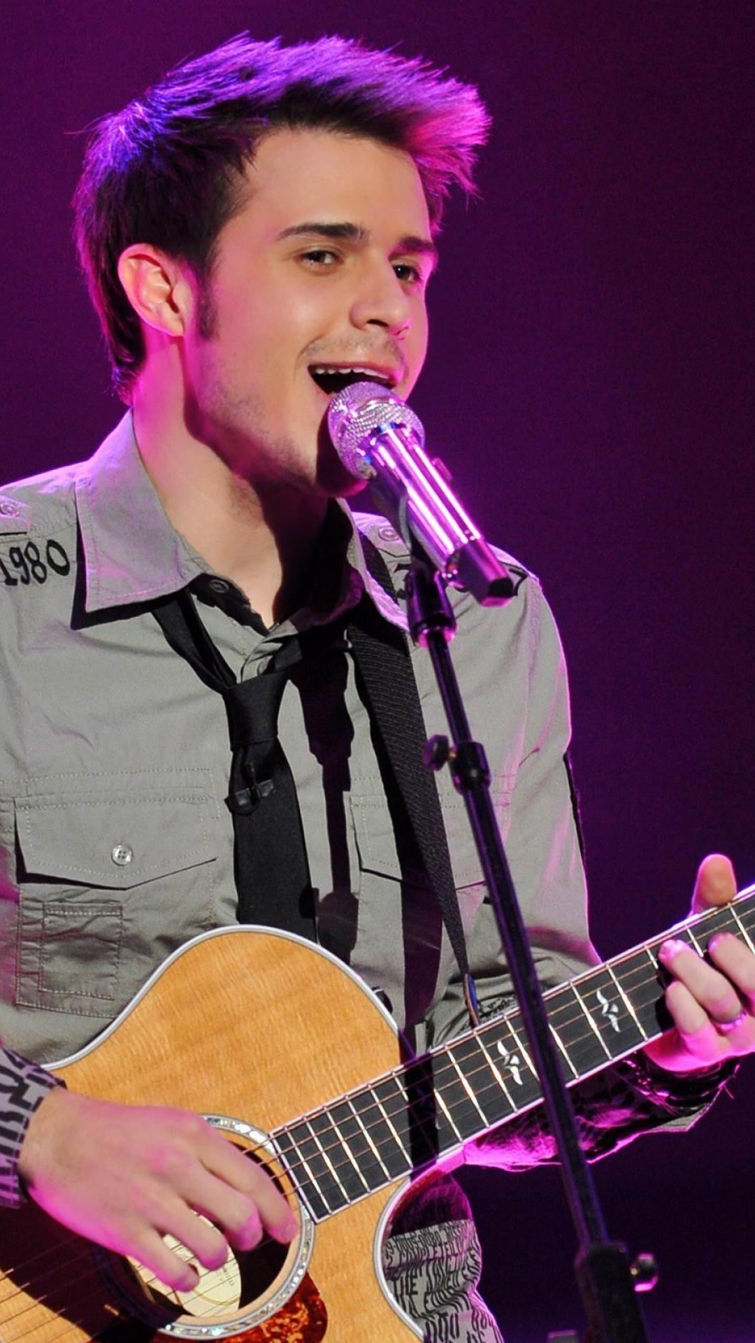 Kris Allen Singer