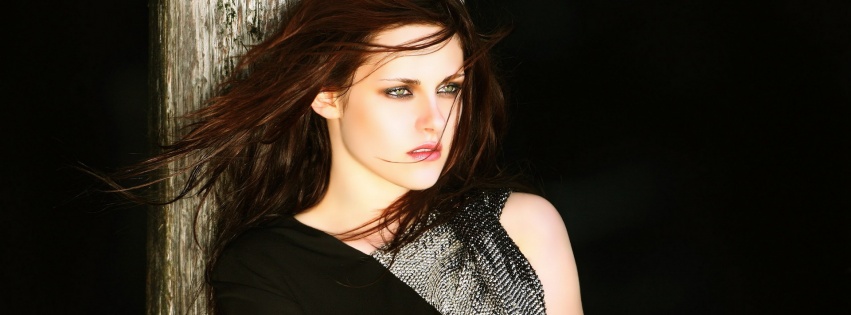 Kristen Stewart Brunette Wind Dress Celebrity