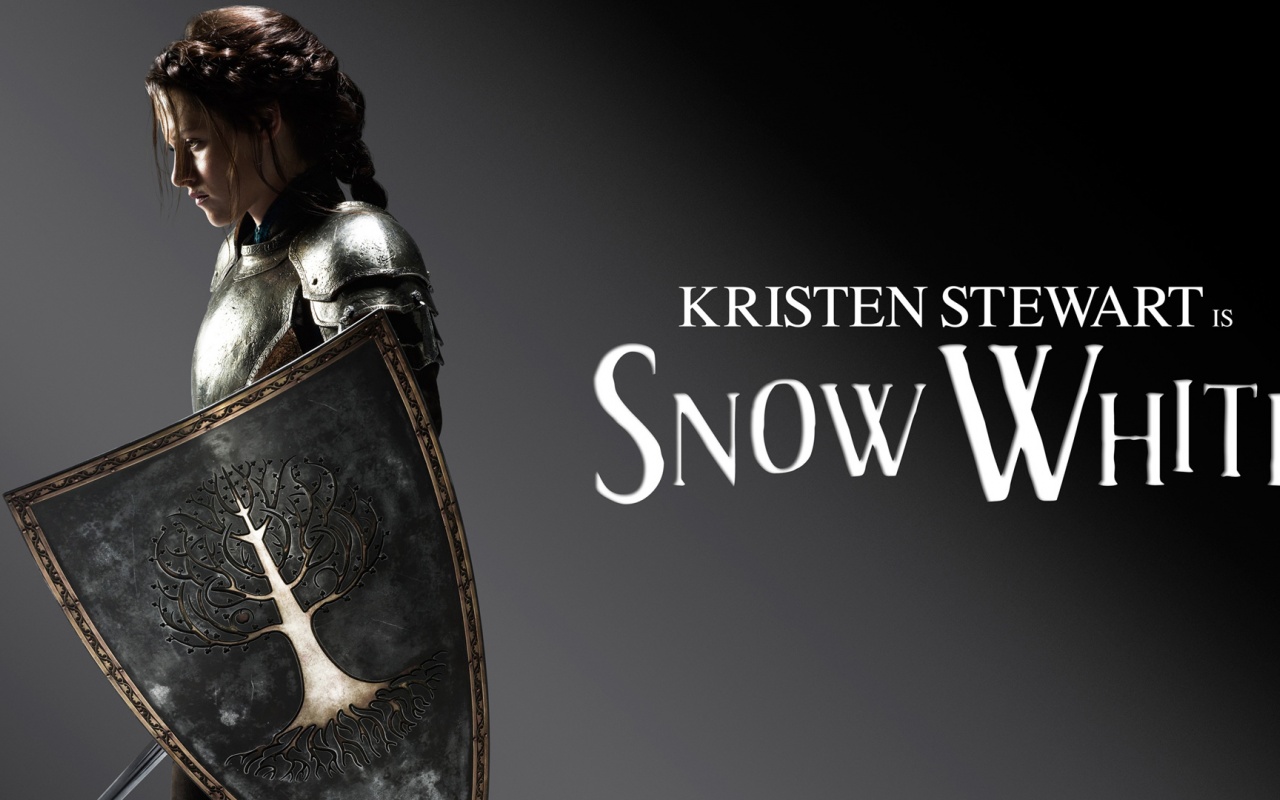 Kristen Stewart In Snow White