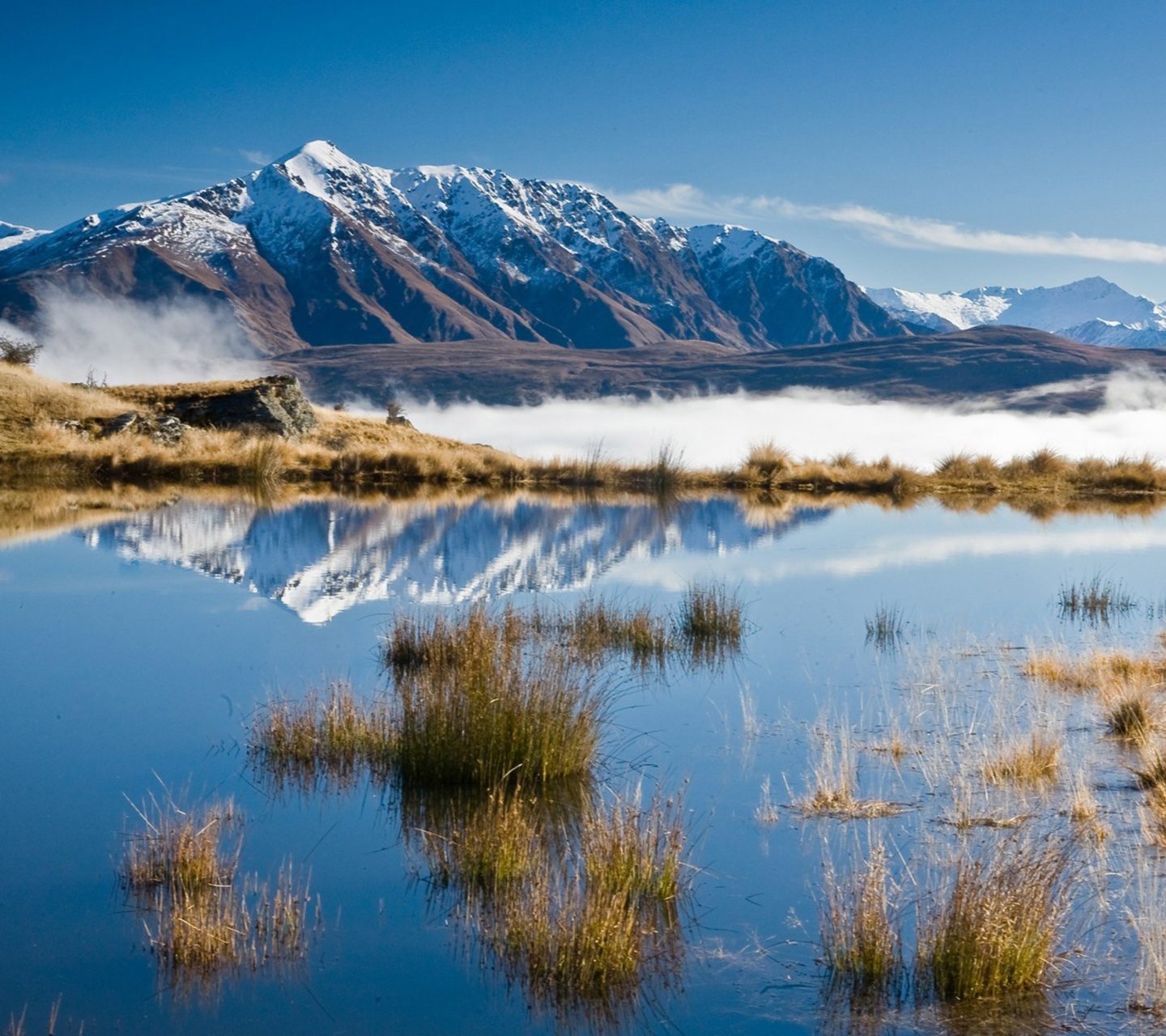 Lake In The Cloudsqueenstown New Zealand