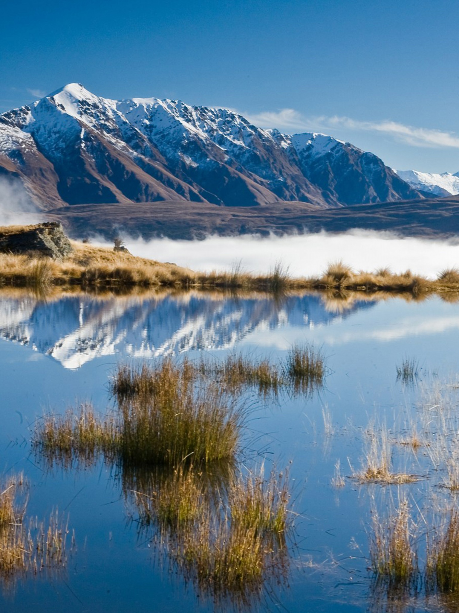 Lake In The Cloudsqueenstown New Zealand