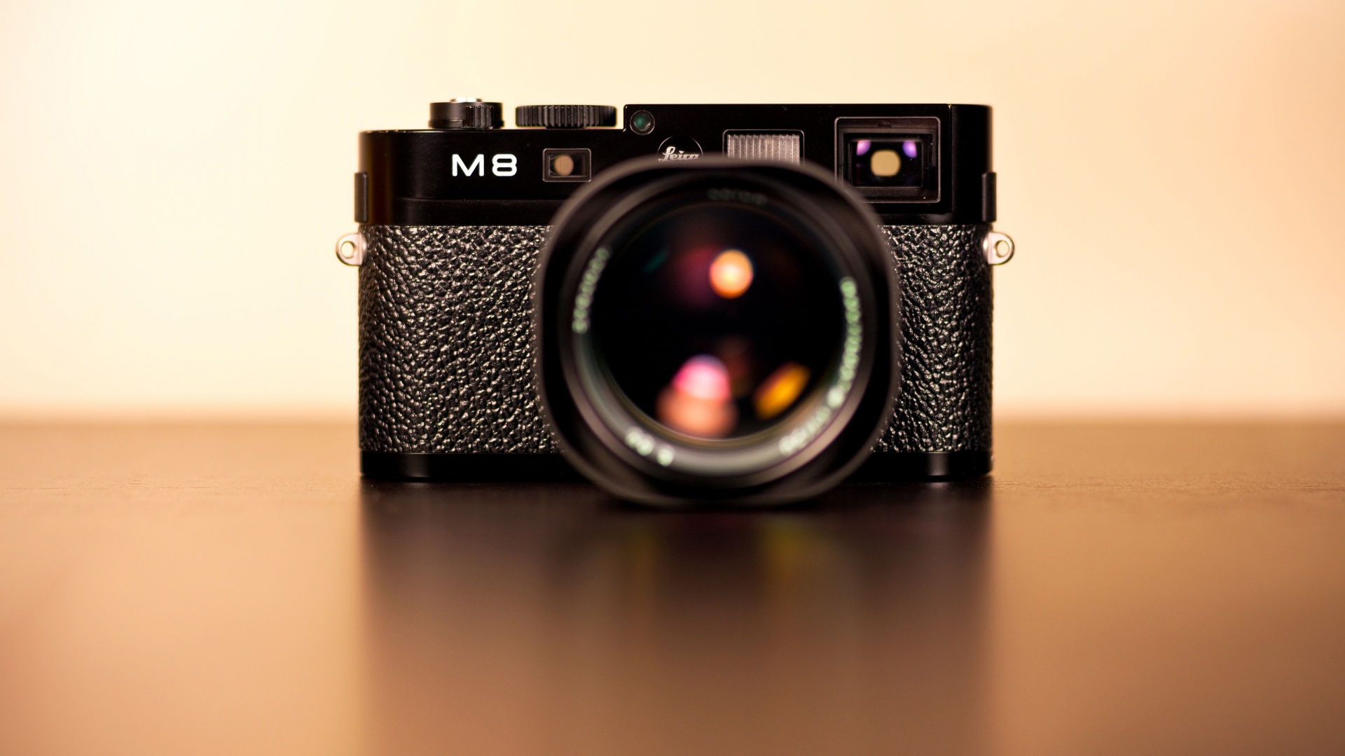 Leica M8 - Digital Camera