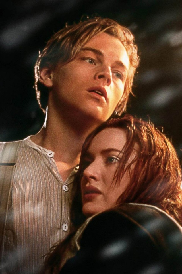 Leonardo Dicaprio And Kate Winslet In Titanic