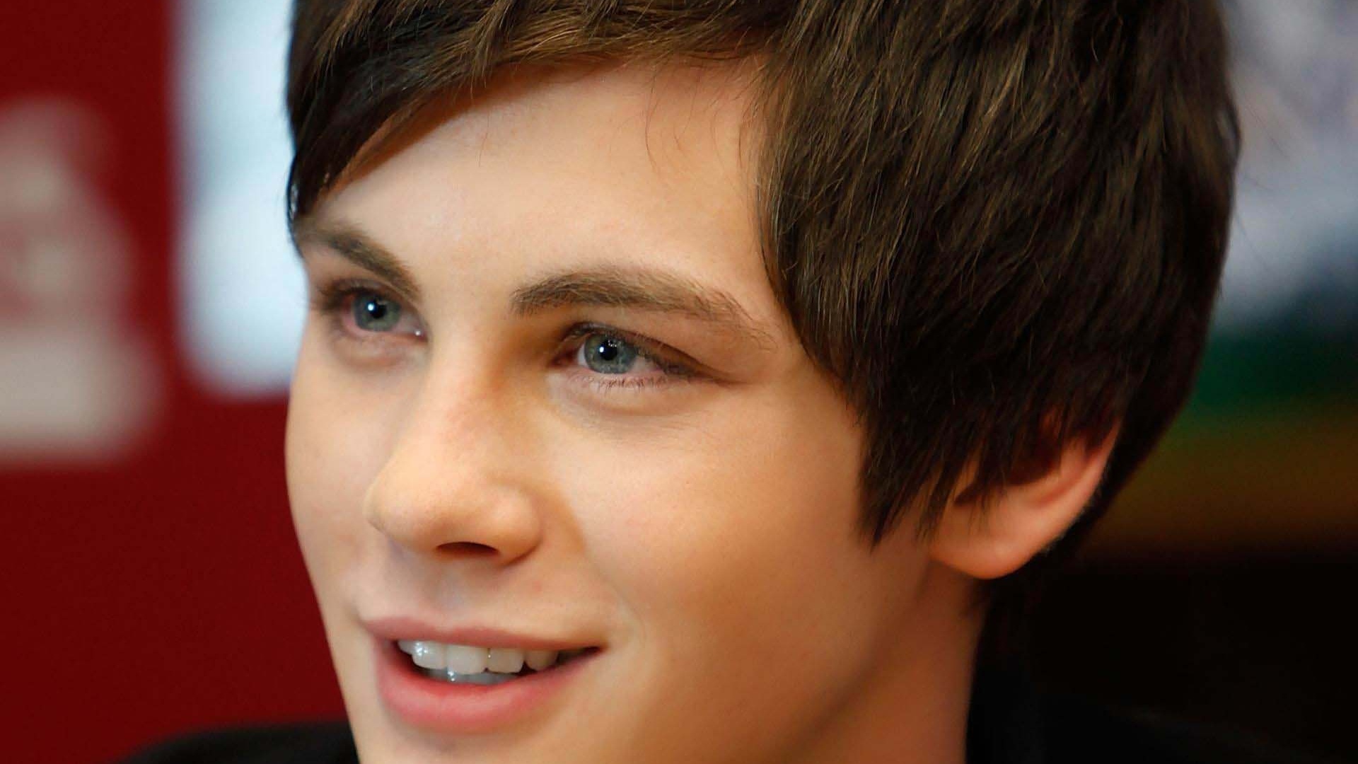 Logan Lerman