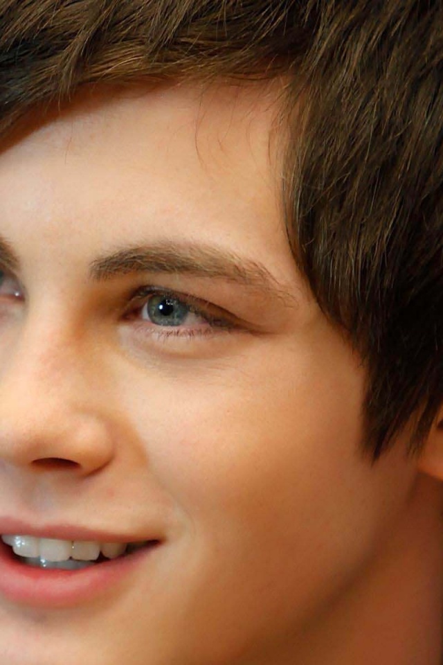 Logan Lerman