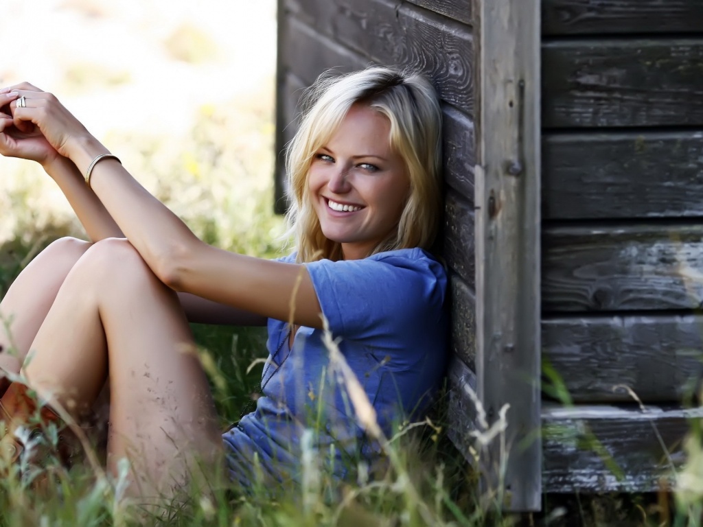 Malin Akerman Blonde Smile Grass Wall