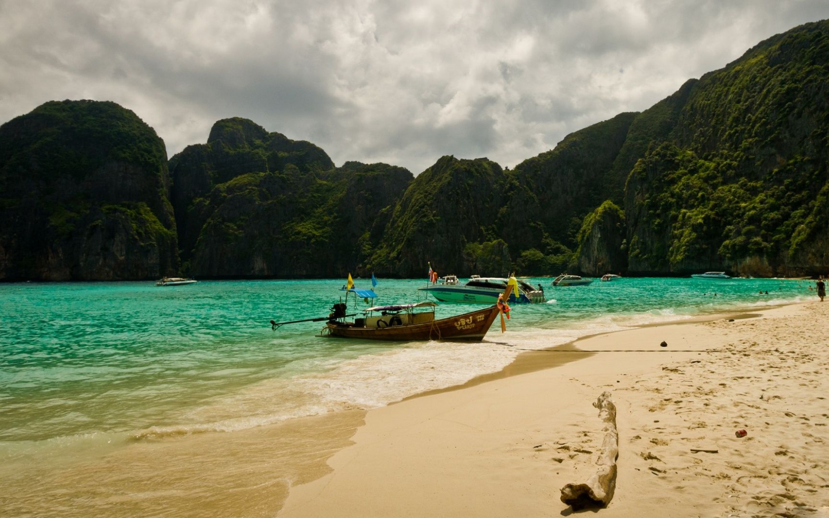 Maya Beach Beautiful Nature Landscapes