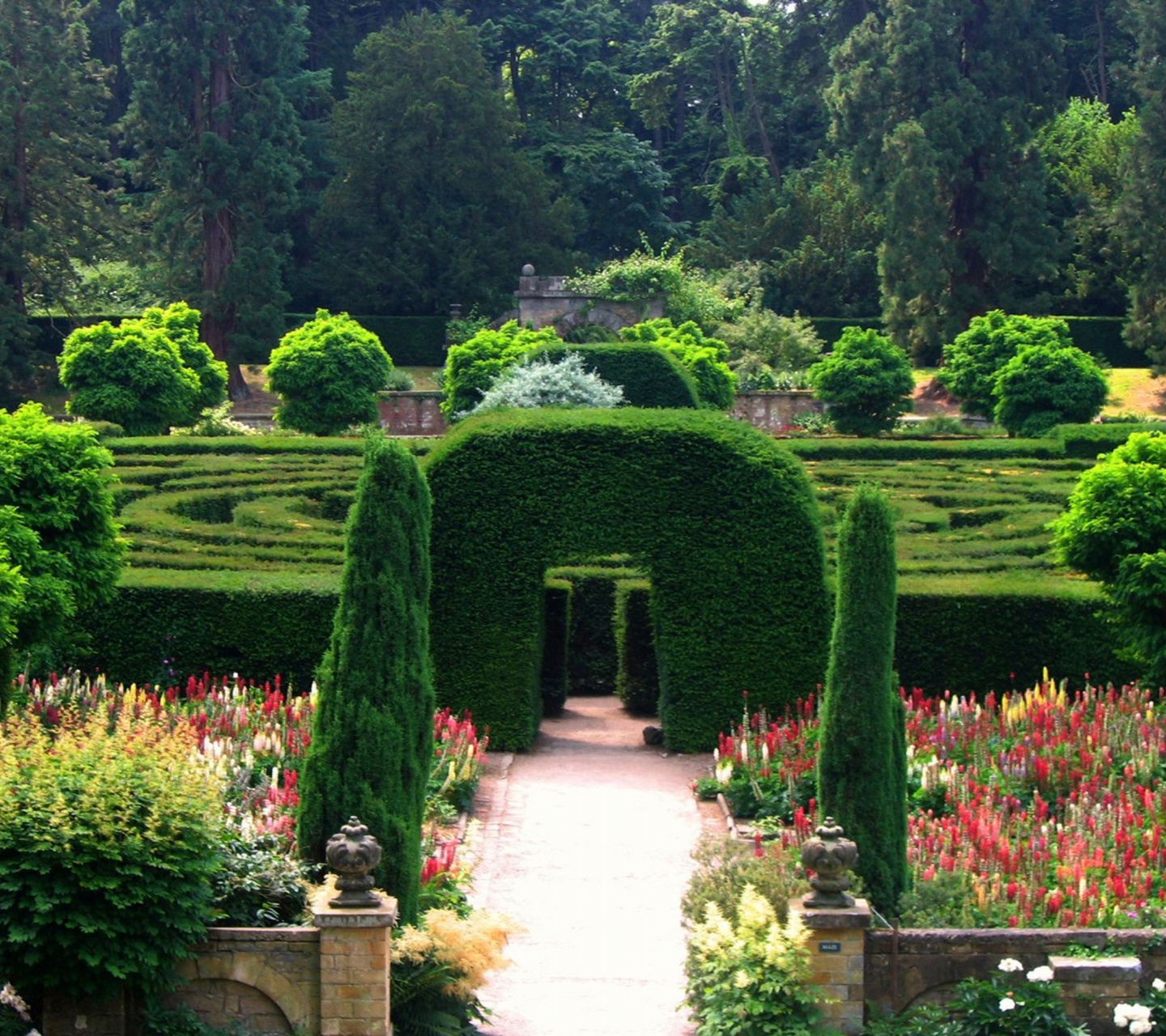 Maze At Chatsworth