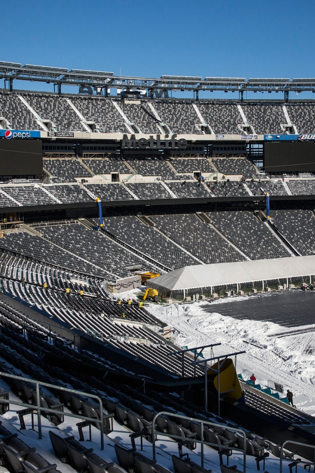 MetLife Full Of Snow-Super Bowl 2014