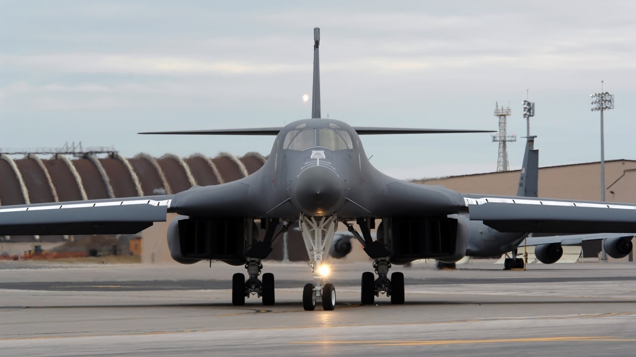 Military Bomber B1 Lancer