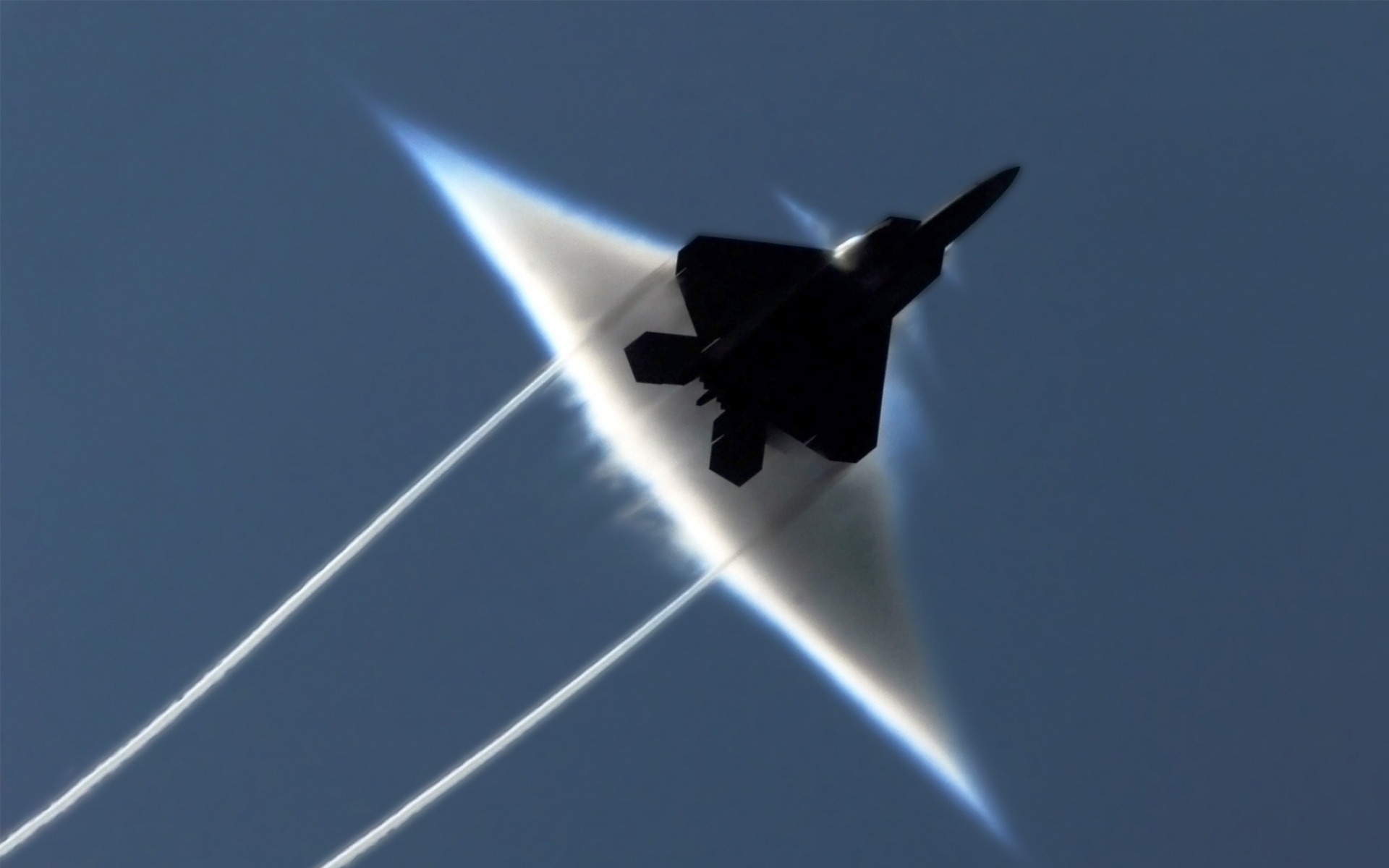 Military F22 Raptor Contrails