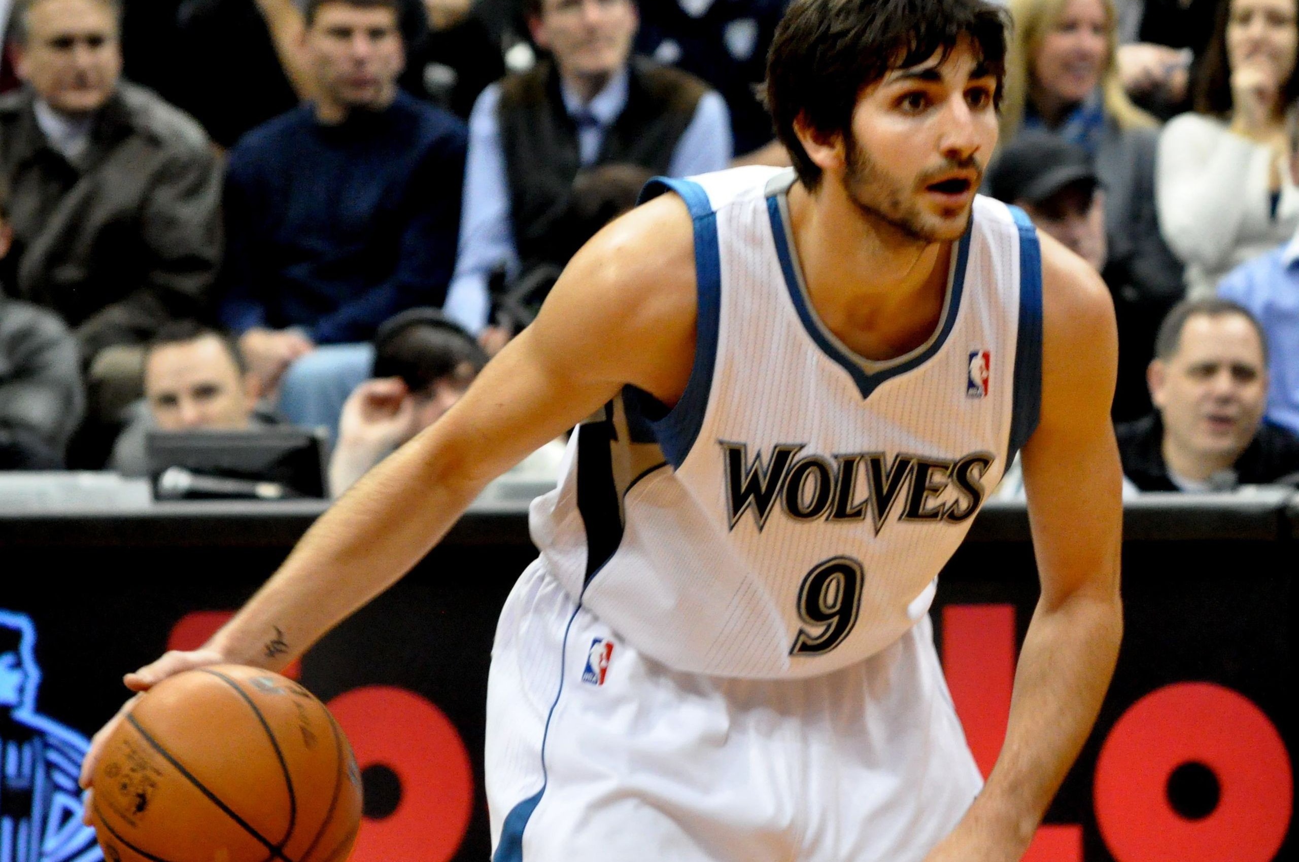 Minnesota Timberwolves Nba American Basketball Ricky Rubio