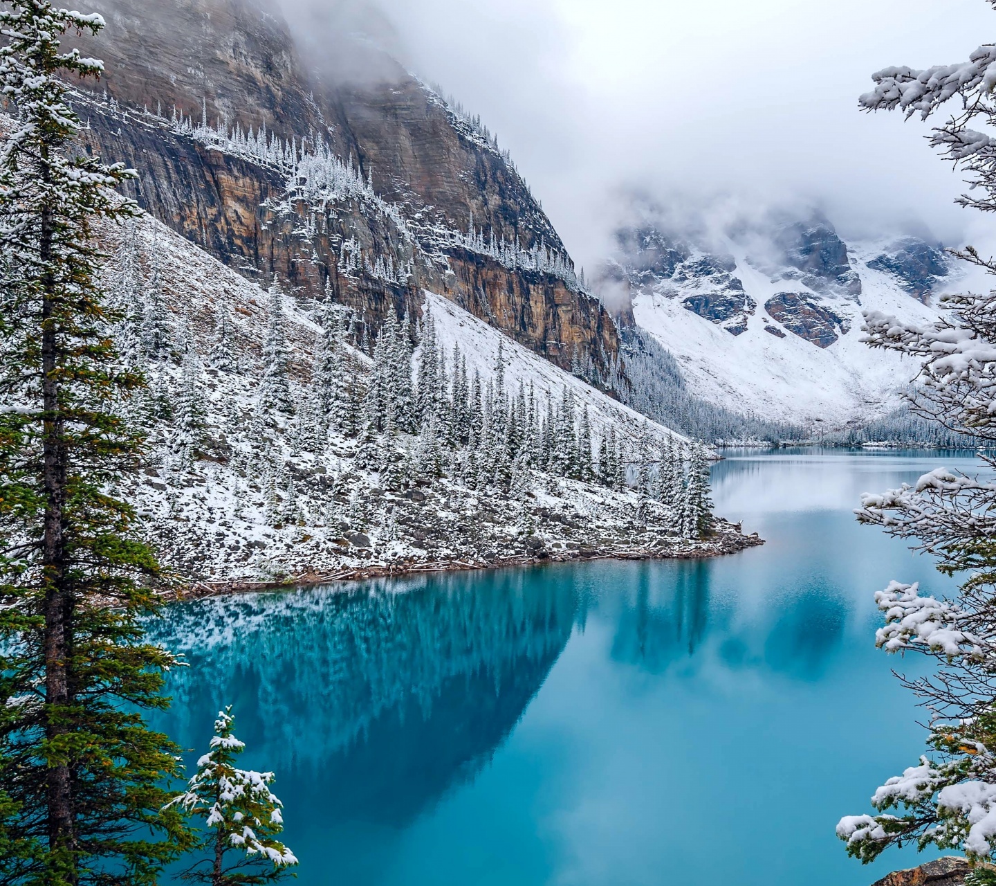 Moraine Lake - Alberta Canada