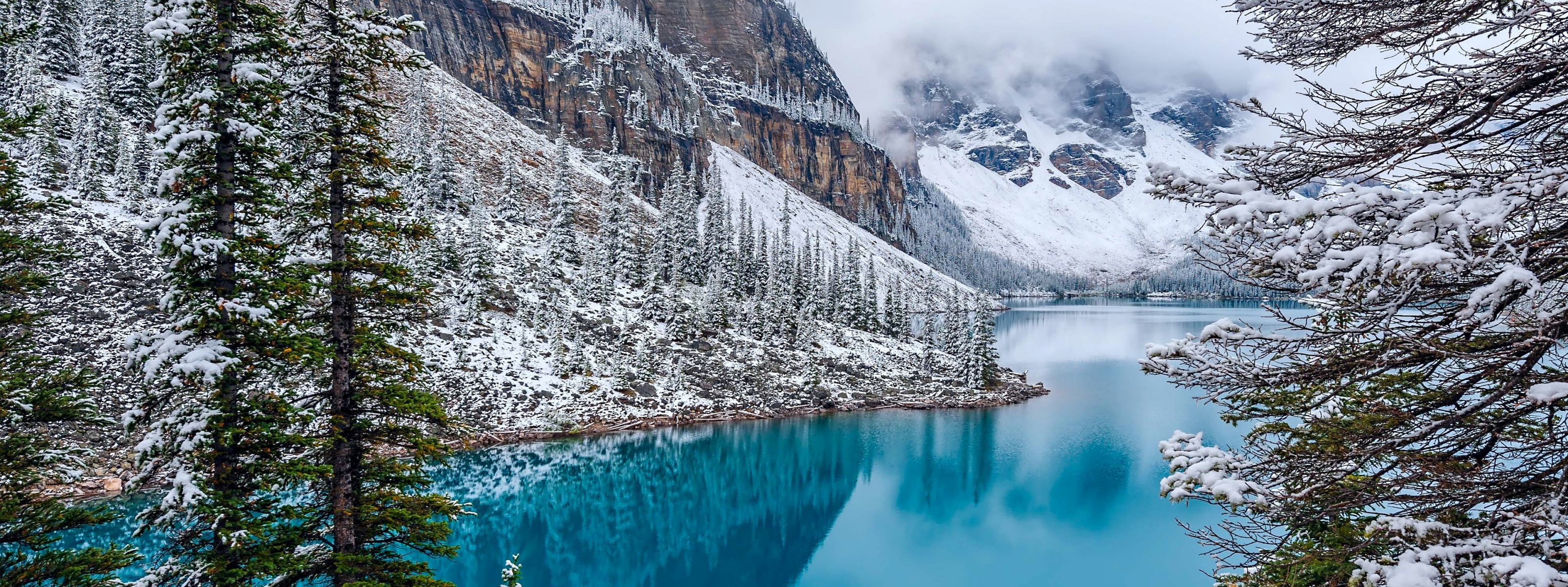 Moraine Lake - Alberta Canada