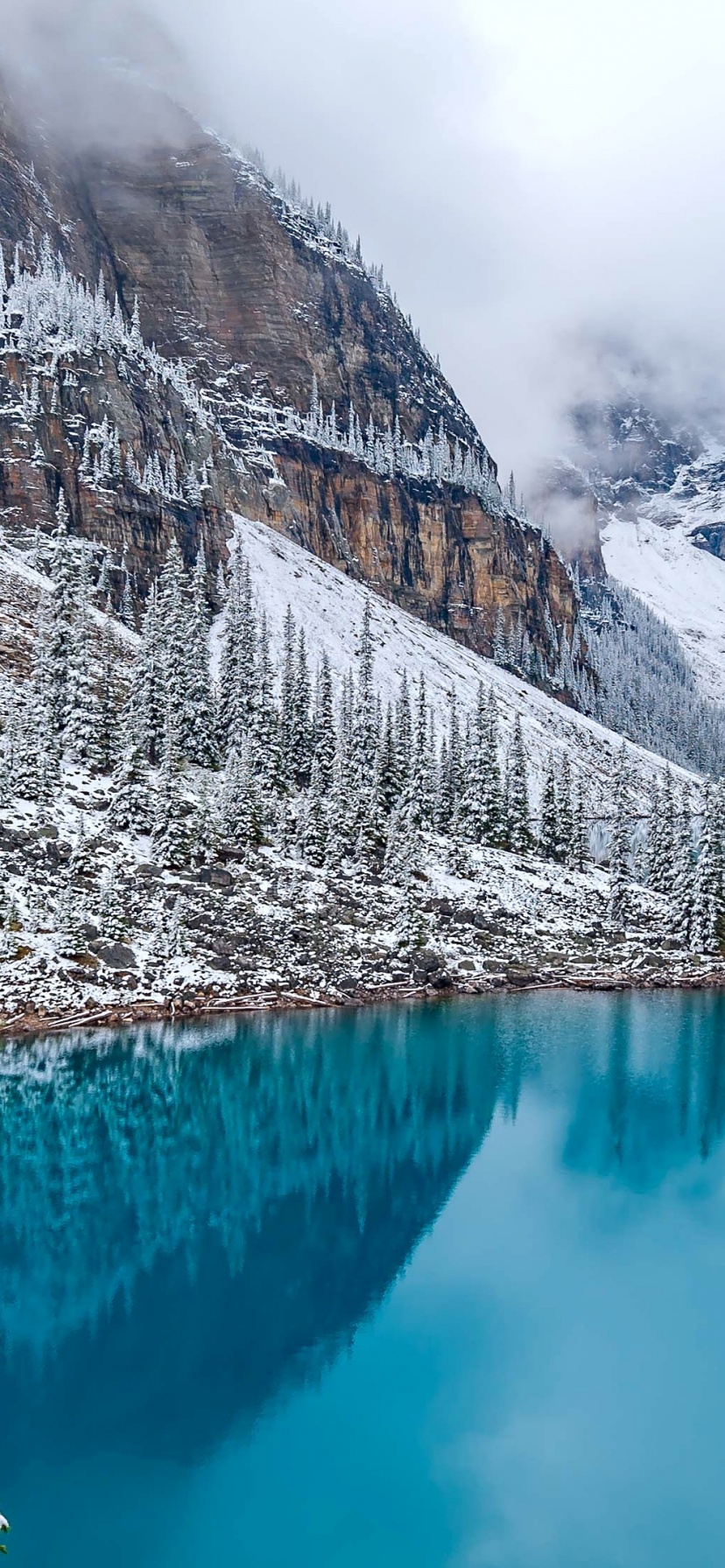 Moraine Lake - Alberta Canada