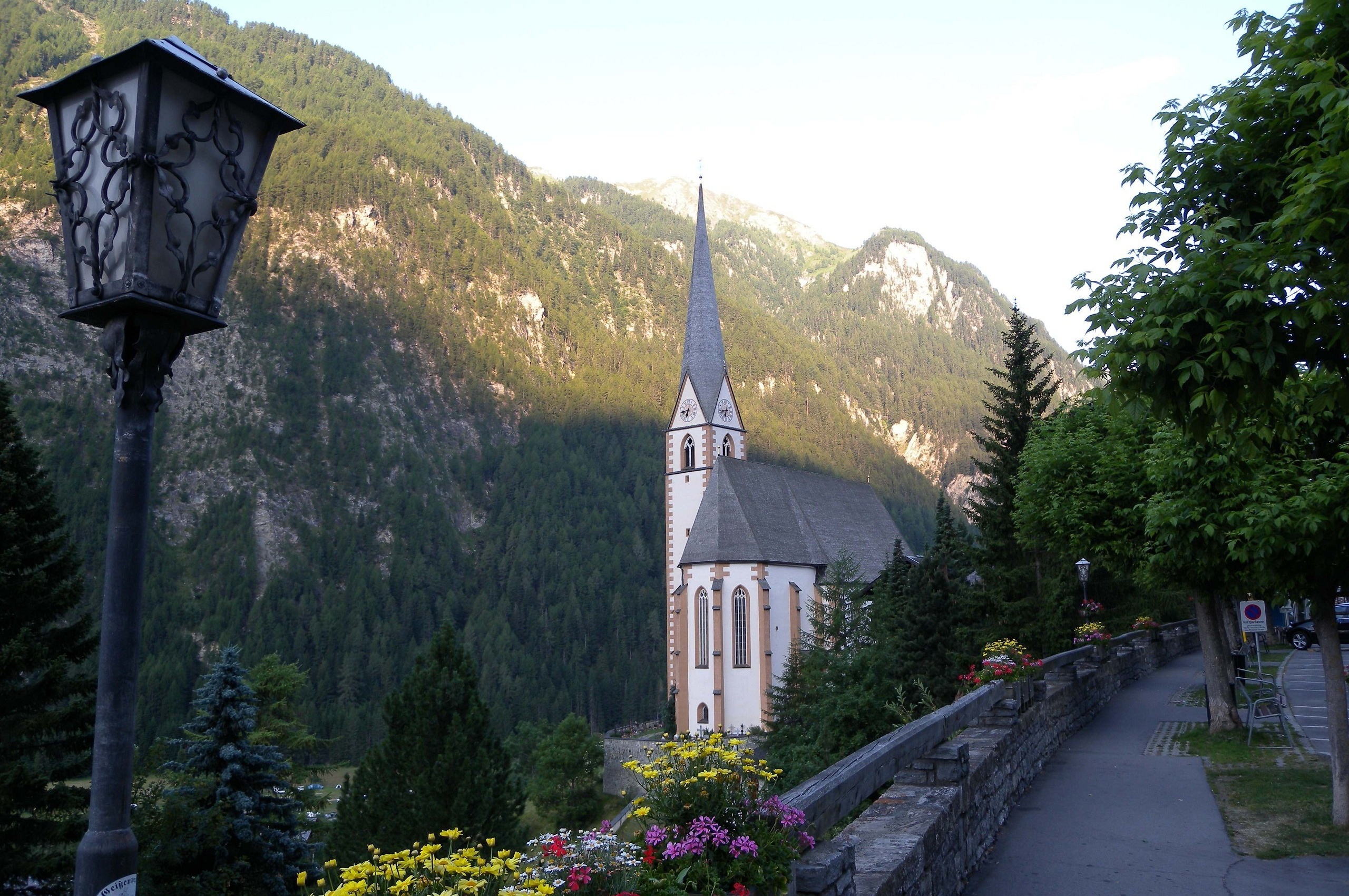 Morning Promenade Heiligenblut Heiligenblut Carinthia Austria