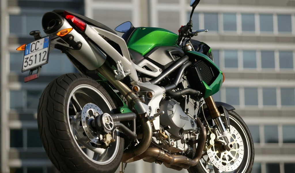 Motorcycles Benelli Tornado Naked Tre 1130 Sport