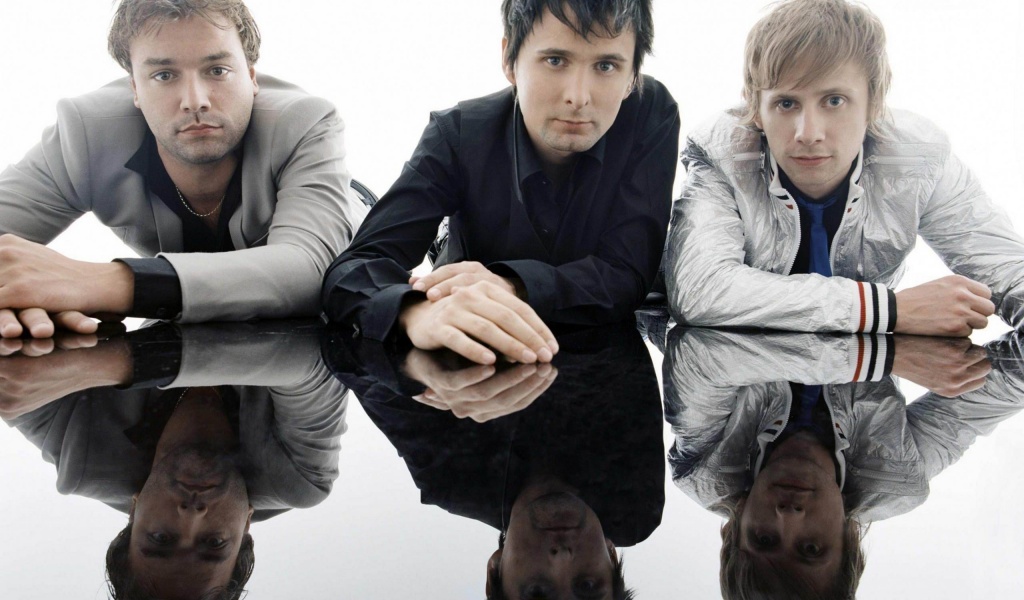 Muse British Rock Band Male Celebrities