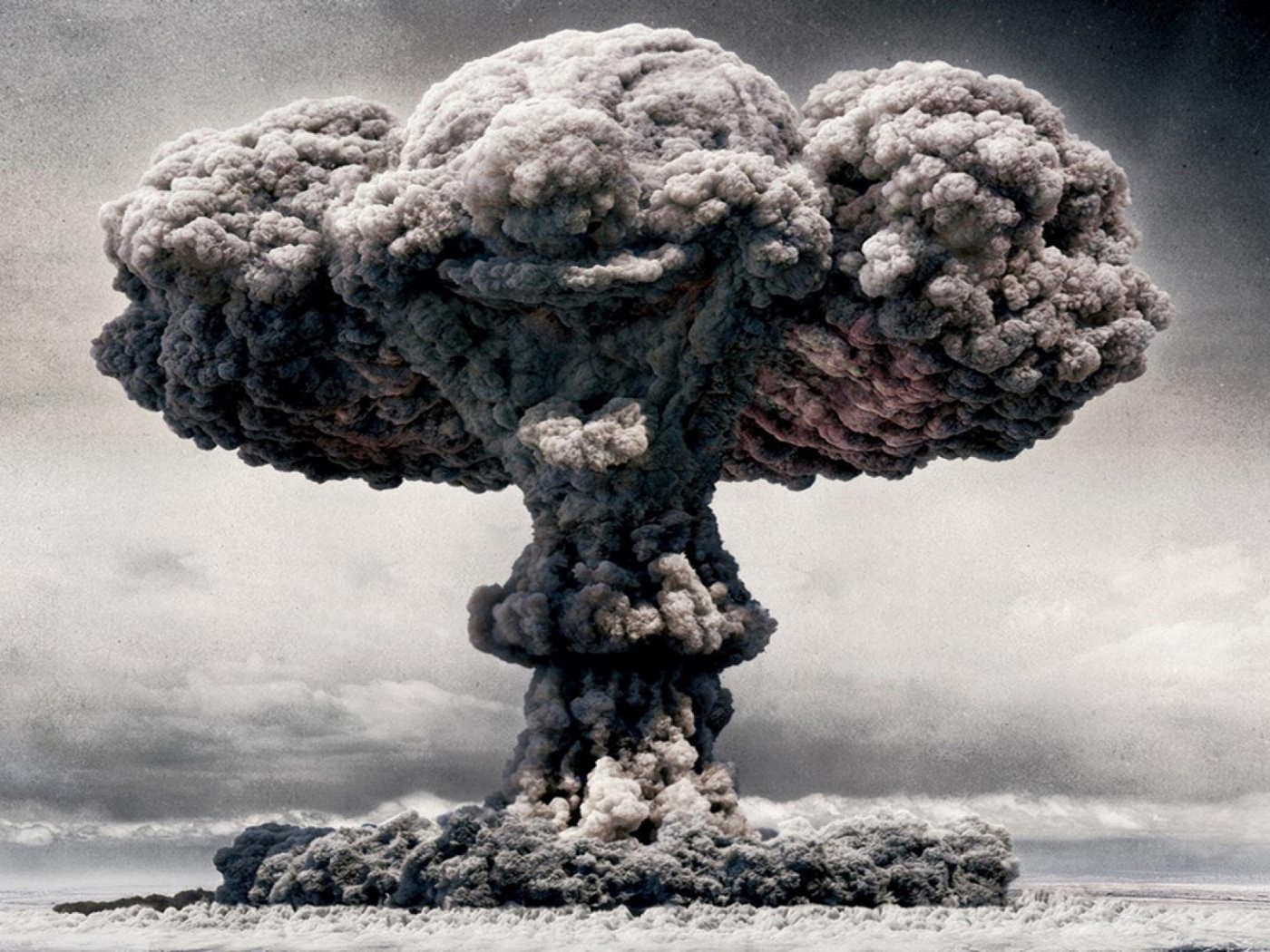 Mushroom Cloud Nuclear Explosion