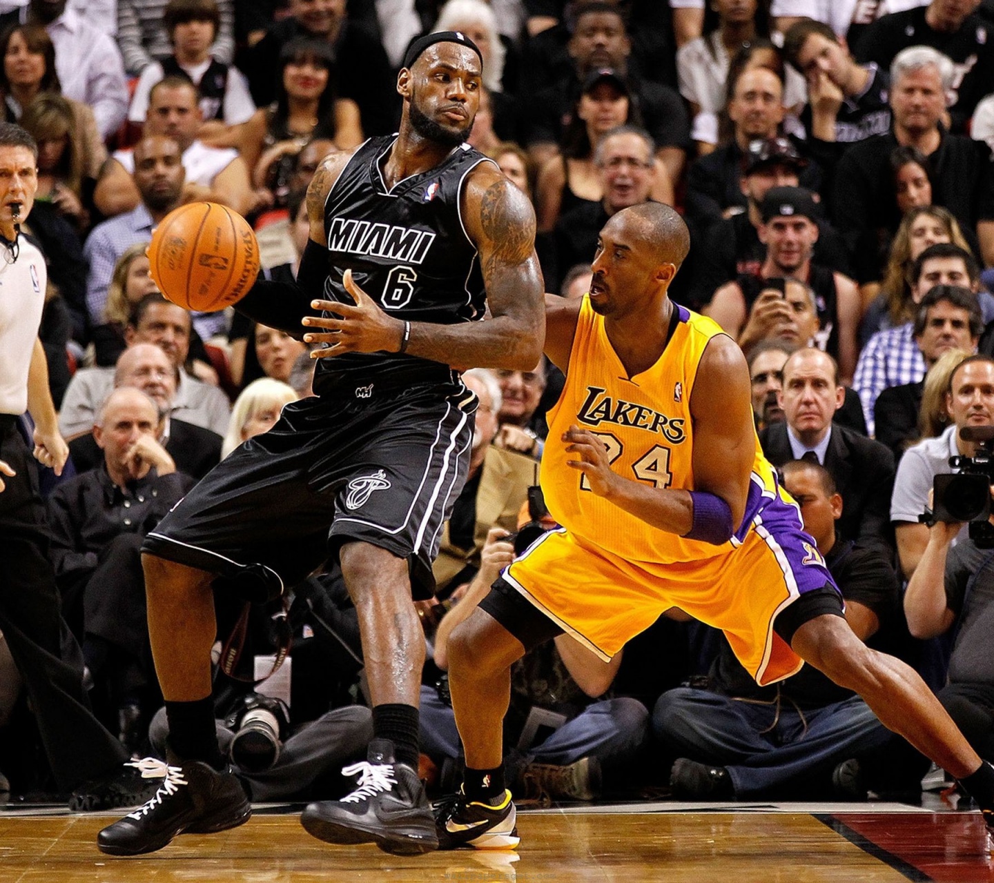 Nba American Basketball Kobe Bryant La Lakers Lebron James Miami Heat