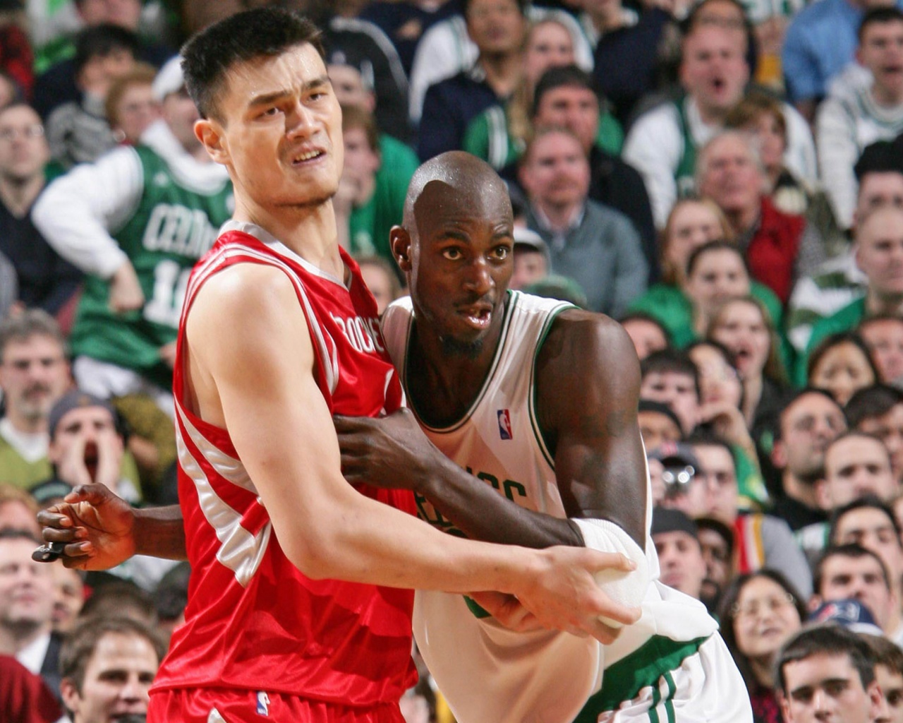 Nba Kevin Garnett And Yao Ming