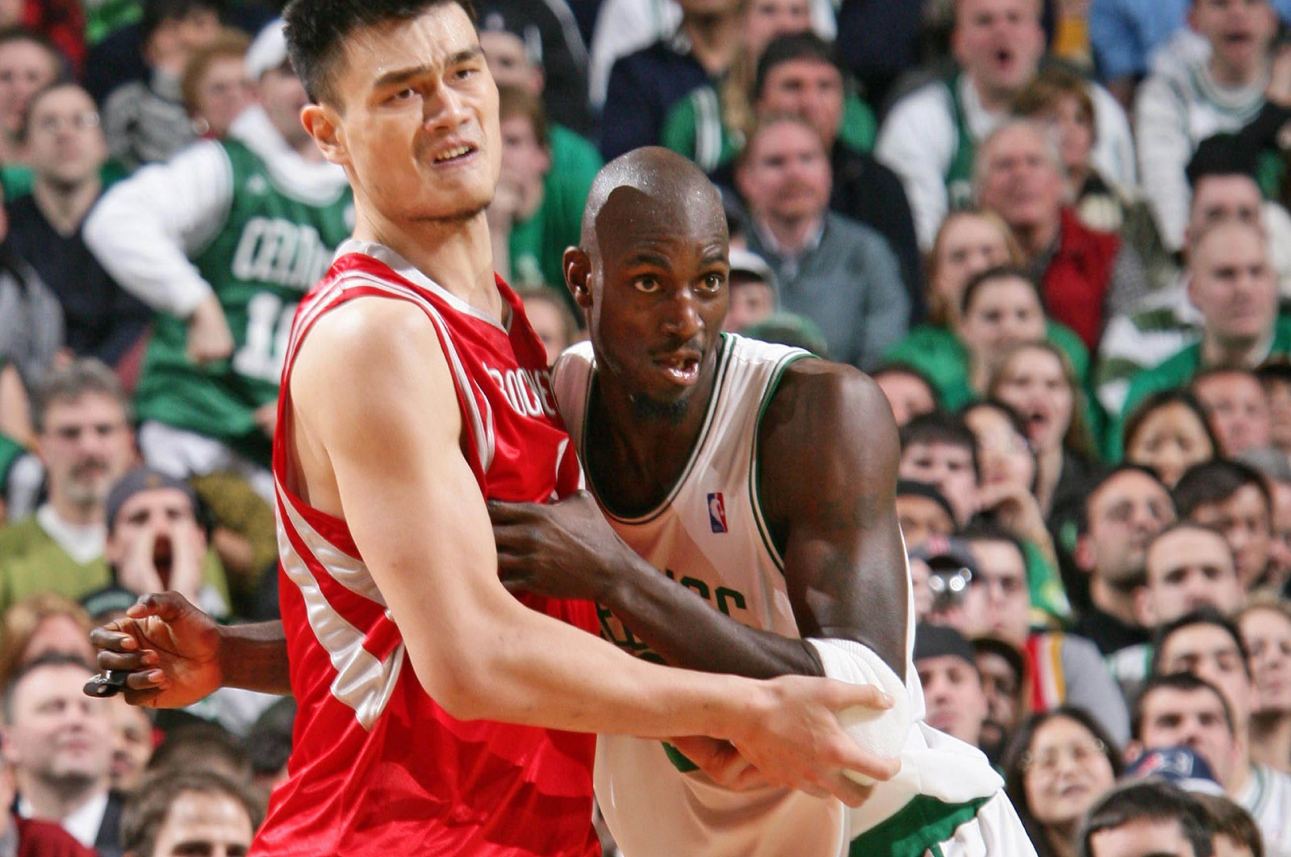 Nba Kevin Garnett And Yao Ming