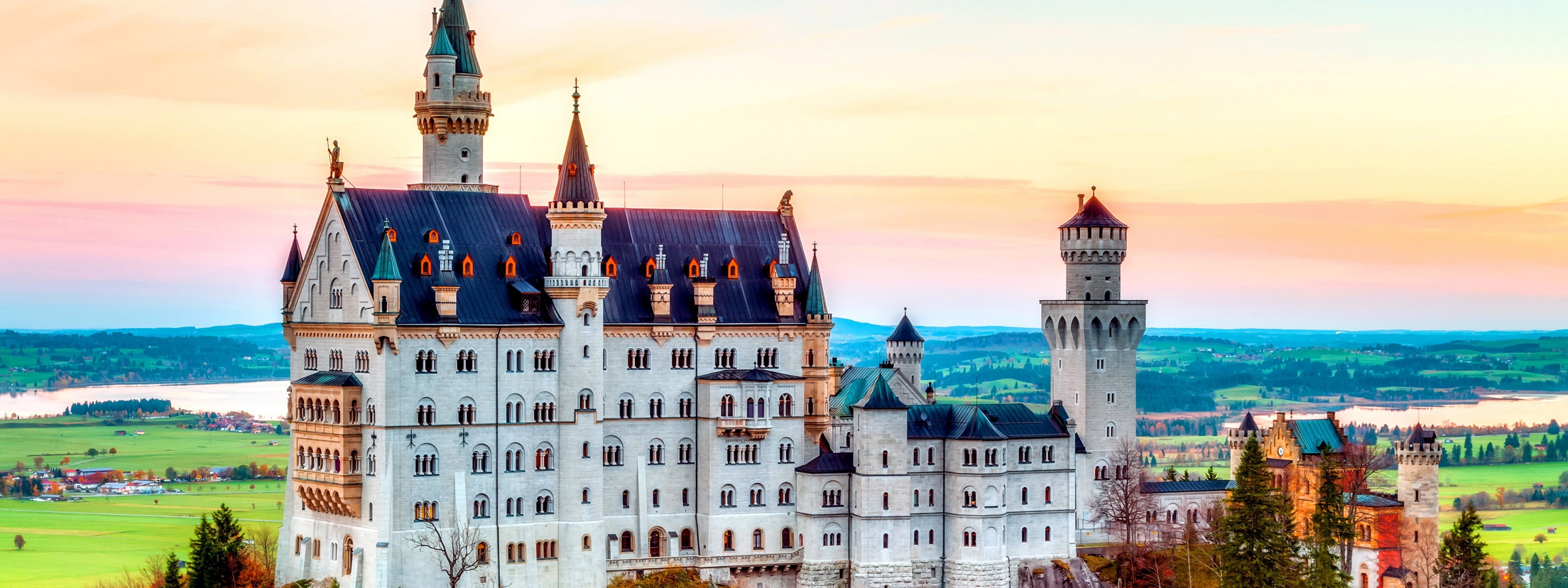 Neuschwanstein Castle Autumn Germany