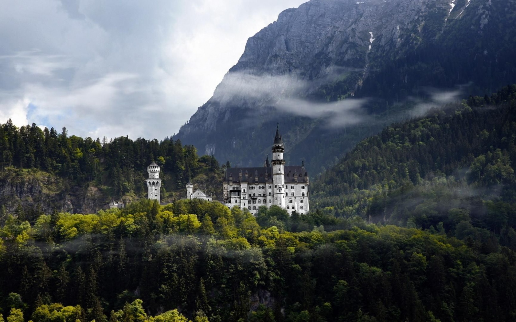 Neuschwanstein Castle Bavaria Germany World Attractions Buildings Nature