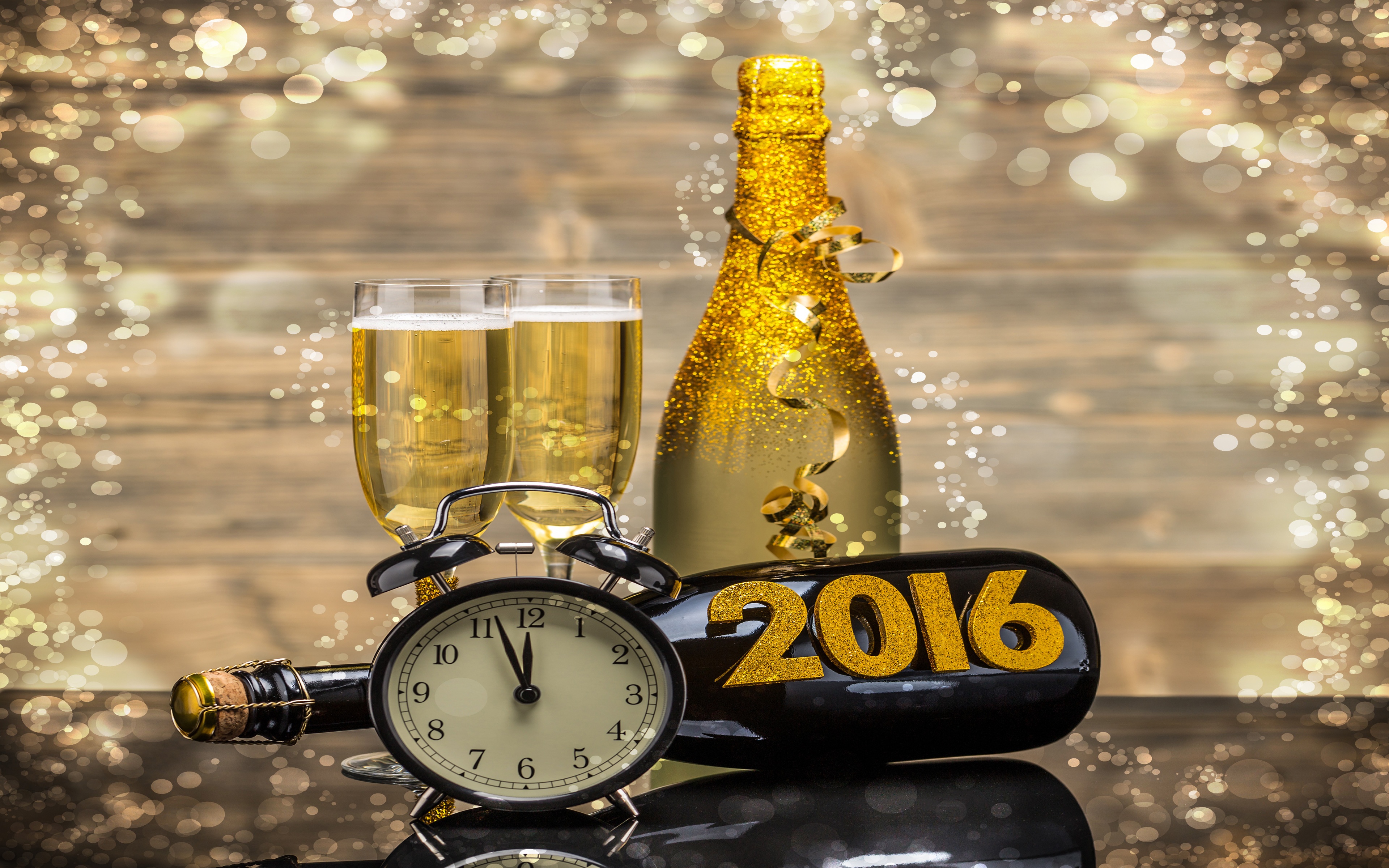 New Year 2016 Champagne Clock Bottle
