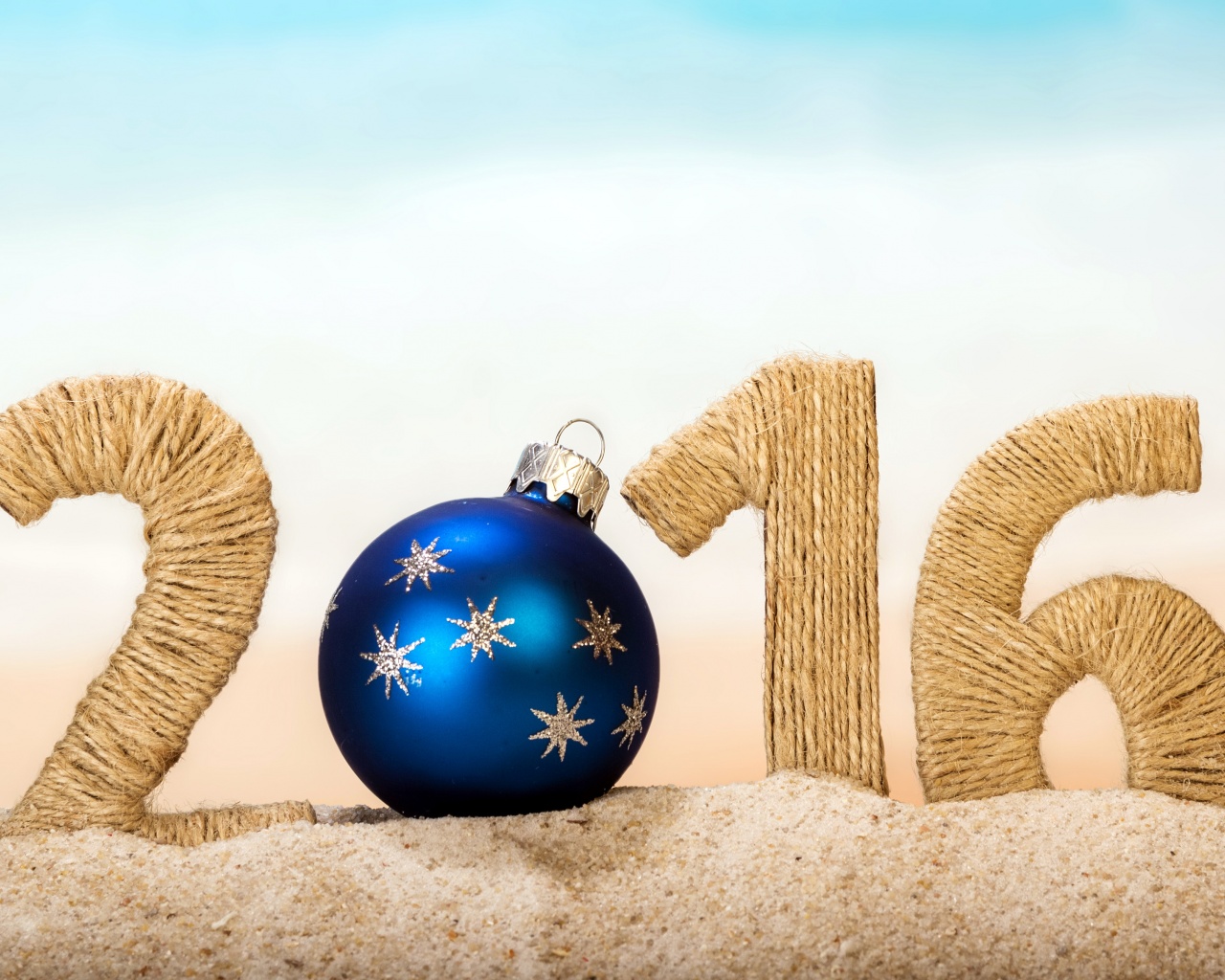 New Year 2016 Xmas Balls
