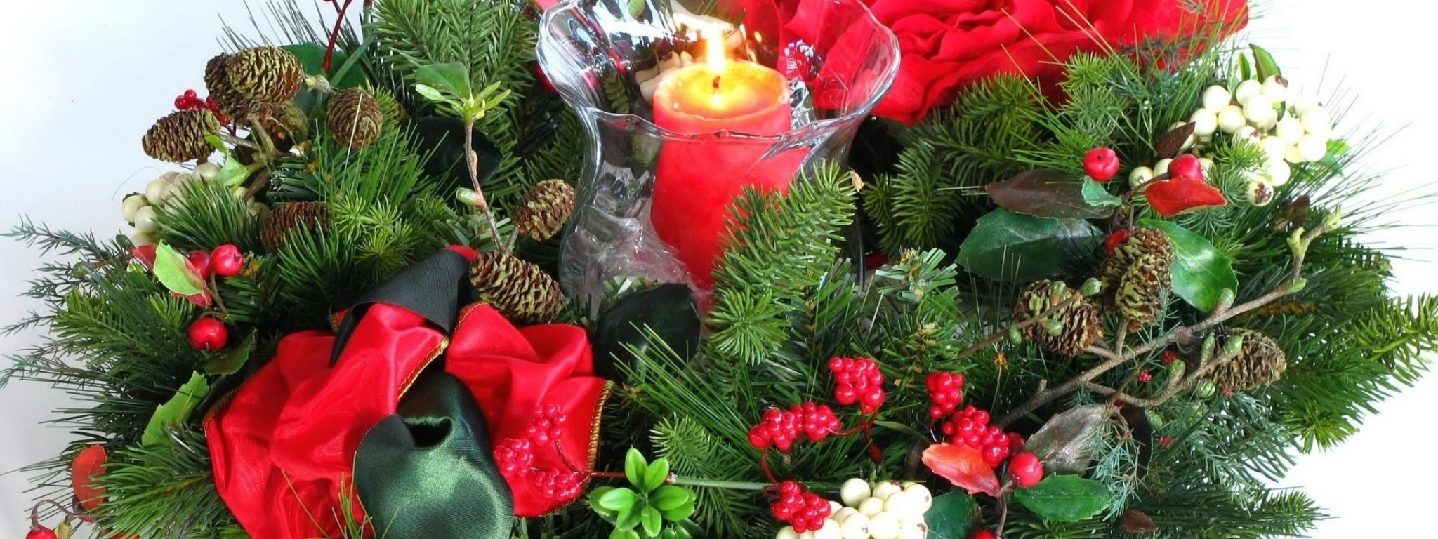 New Year Christmas Holiday Wreath Needles Candle Buds