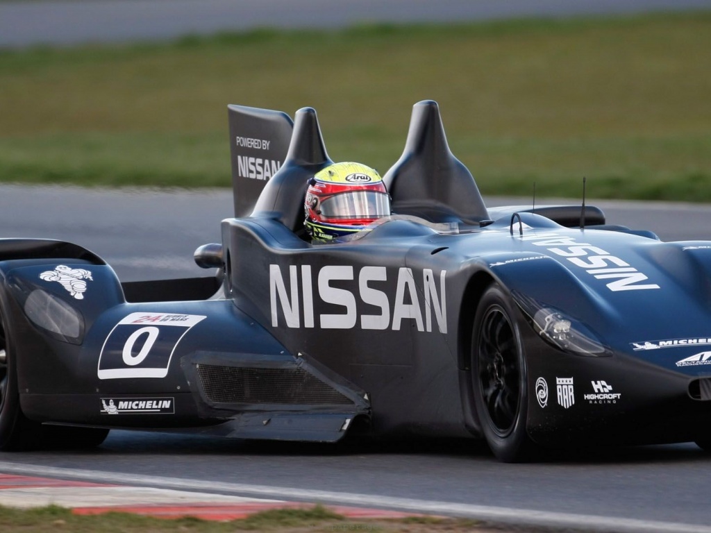 Nissan Deltawing Japan Brand Racing Black